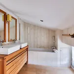 Maison Pour 10, Acces Direct A La Дом отдыха Арс-эн-Рэ