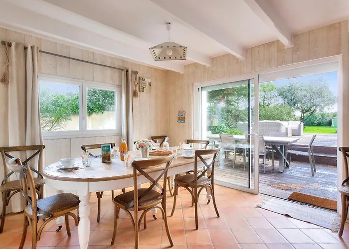 Maison Pour 10, Acces Direct A La Сasa de vacaciones